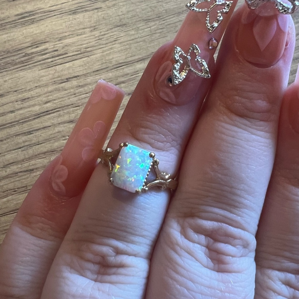 90’s Opal Ring